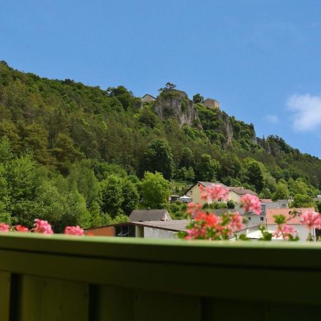 Landhotel Zum Raben Kipfenberg Buitenkant foto