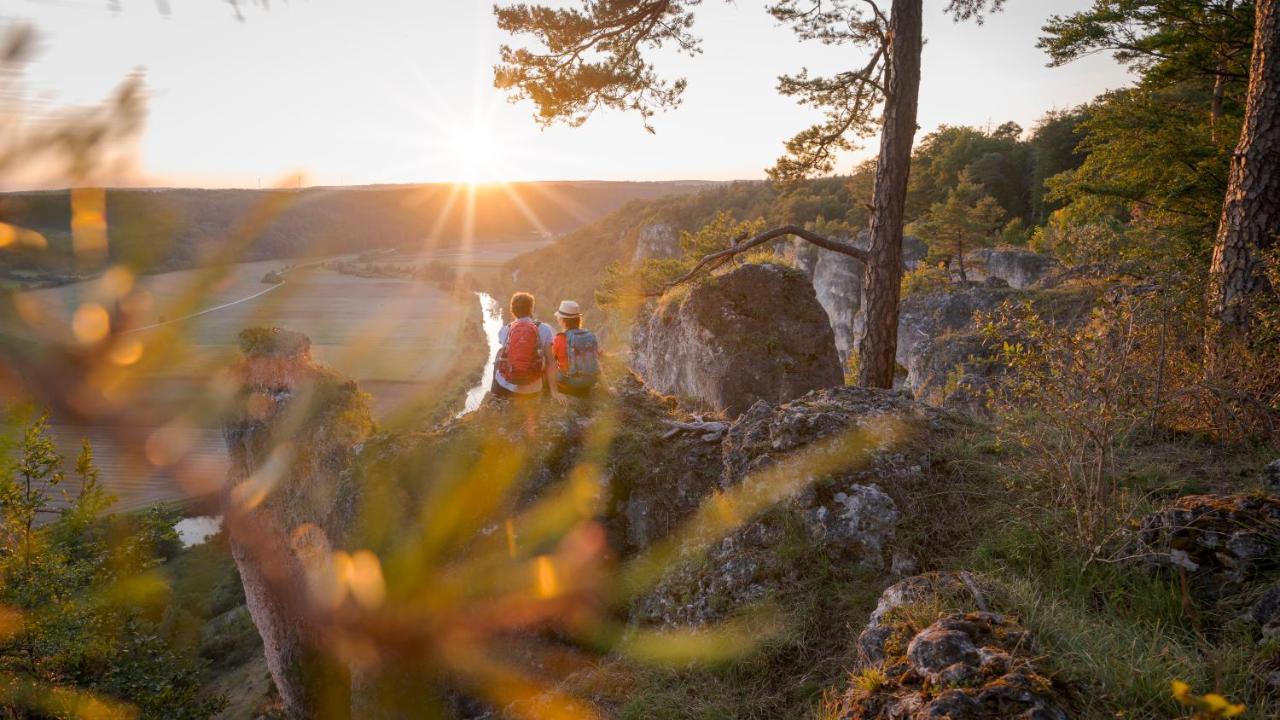Landhotel Zum Raben Kipfenberg Buitenkant foto